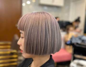 “Bob Classic, kết hợp tẩy nhuộm tím khói”