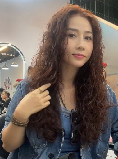 Uốn Hippie Xoăn Nhẹ Tự Nhiên